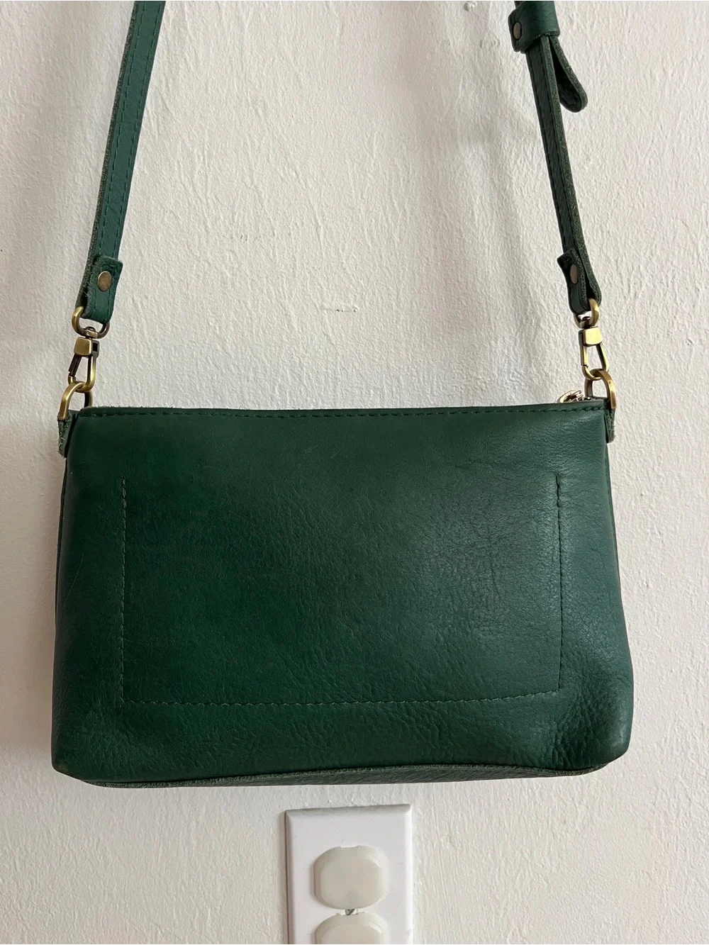 Portland Leather Goods Poppy Purse in Pebbled Bacalar Green Gold Tone Hardware